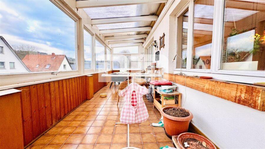 Villenartiges 1-3 Familienhaus mit viel Platz für die große Familie und viele weitere Möglichkeiten - OG 1 Balkon / überdacht